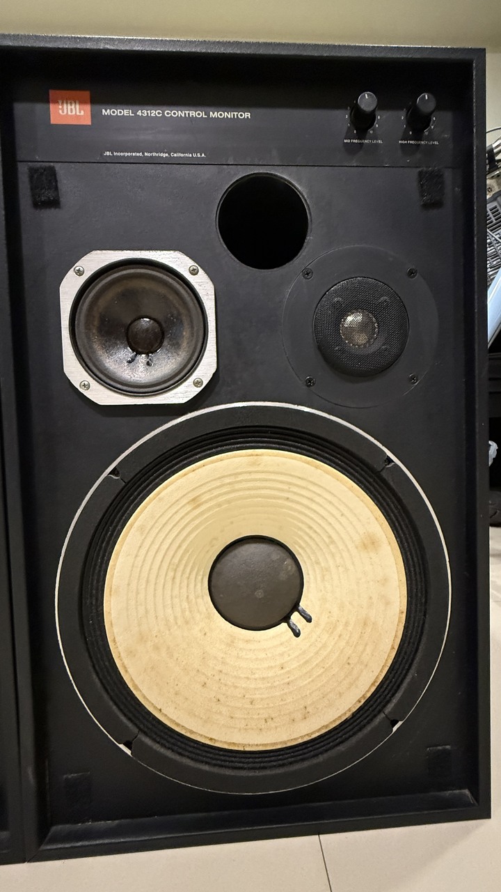 【出售】一手原裝無改 JBL 4312C 經典錄音室監聽喇叭（已Run開 / 限自取）