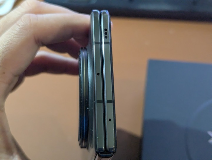 VIVO X FOLD5 台版 保固到 2027年8月