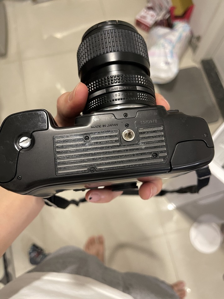 Nikon f801s 底片單眼相機 閃光燈 鏡頭 可拆售