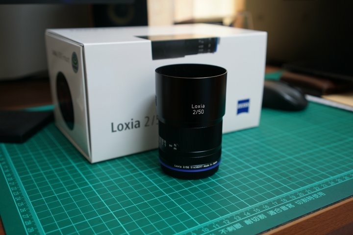 Sony Loxia 50 Zeiss 鏡頭 E mount （非相機機身）