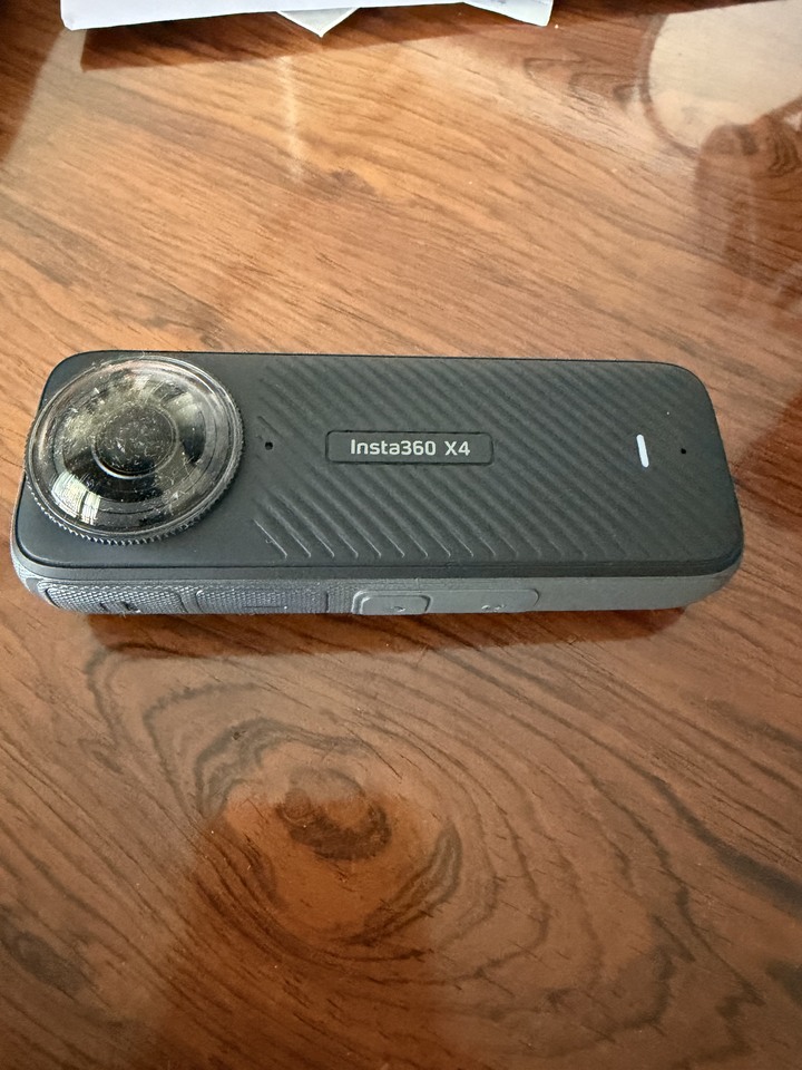 insta360 X4