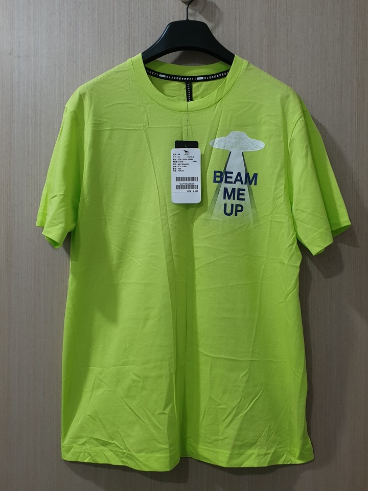 英國設計師品牌 BlackBarrett by Neil Barrett 立體圖案 Beam Me Up 幽浮 太空船 外星人 短袖 T-shirt T恤