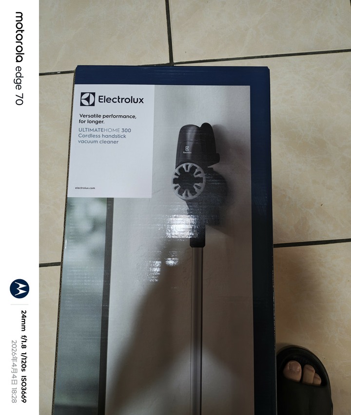 【Electrolux 伊萊克斯】300系列 無線吸塵器 - 冰晶白(EFP31212)
