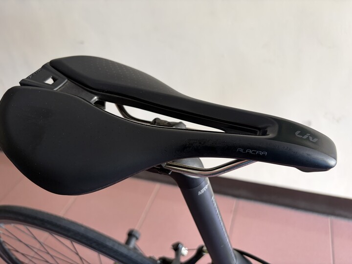 2017捷安特CONTEND SL2 (入門公路車)