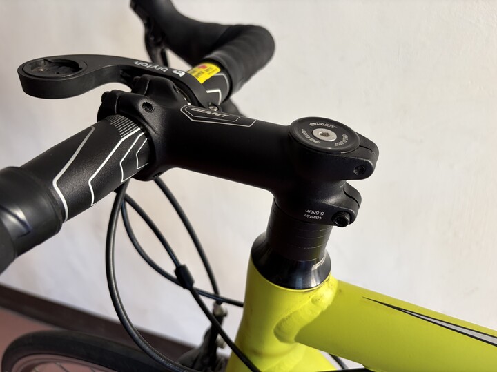 2017捷安特CONTEND SL2 (入門公路車)