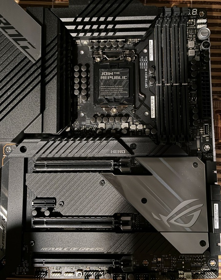華碩 ROG Maximus XIII Hero Z590 主機板 送一組戰地風雲6 序號