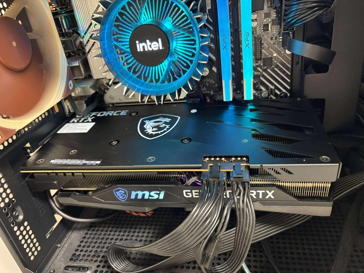 MSI微星 GeForce RTX 3060 GAMING X 12G