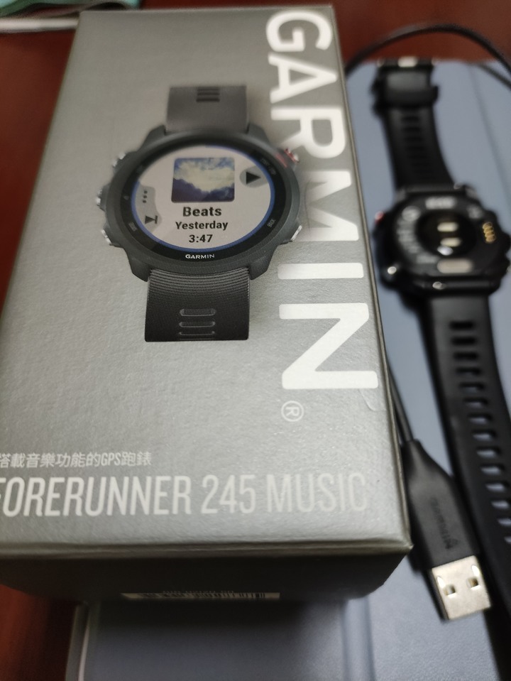 Garmin 245 music