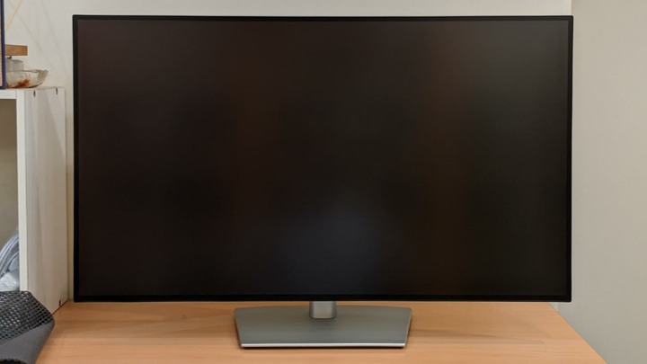 不寄送 機況新 Dell U3223QE 高階4K 商用螢幕 可升降旋轉