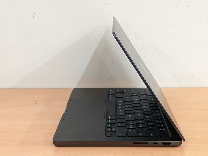 48G記憶體 M4 Pro 14吋 9成新 電池100% 有保固 MacBook Pro14 英寸，2024 年 太空灰 A3401