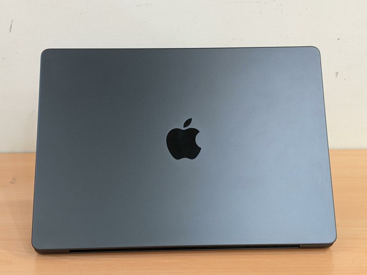 48G記憶體 M4 Pro 14吋 9成新 電池100% 有保固 MacBook Pro14 英寸，2024 年 太空灰 A3401