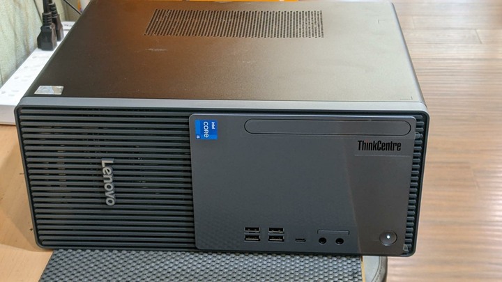 原廠保固 lenovo Neo 50t Gen5 商用主機 穩定耐用