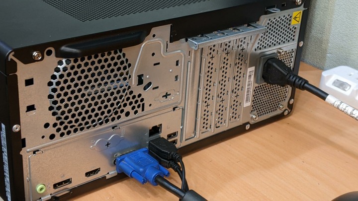 原廠保固 lenovo Neo 50t Gen5 商用主機 穩定耐用