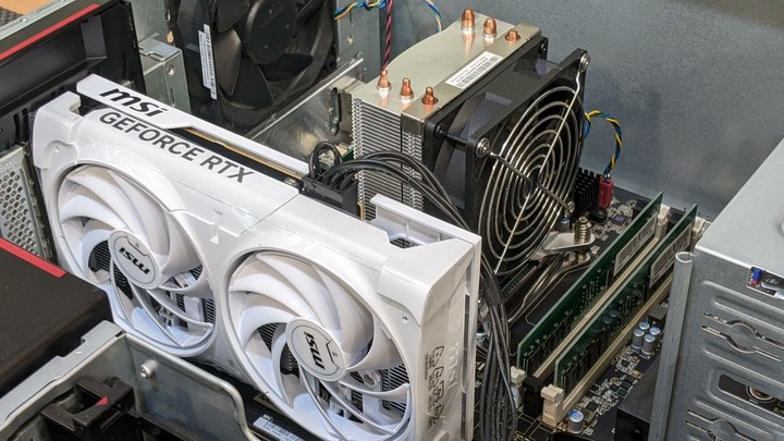RTX5060 ThinkStation P520 W2135 ECC ram 繪圖工作站