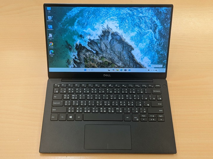 8成新 DELL XPS 9380 頂級4K觸控筆電