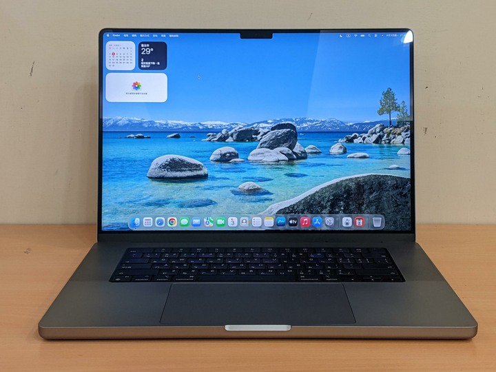 M1 Pro 32G 8.5成新 電池84% 有保固 MacBook Pro16 英寸，2021 年 太空灰 A2485