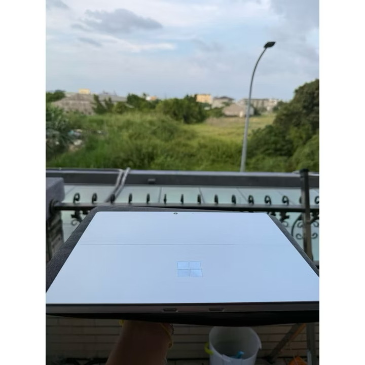 （2手9成9新）Microsoft Surface Pro 第11代-256GB