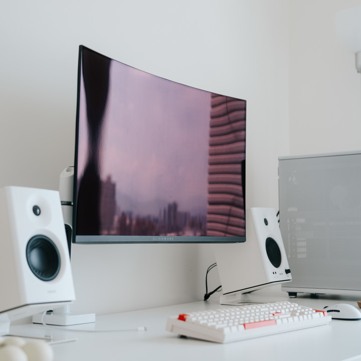 Alienware AW3225QF 32吋 4K QD-OLED 顯示器 螢幕