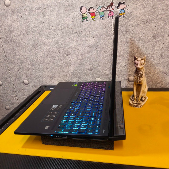 保固超久ACER Predator Helios Neo 16吋電競筆電(U9-275HX/滿血版RTX5060 8G/16G/512G/PHN16-73-900P)