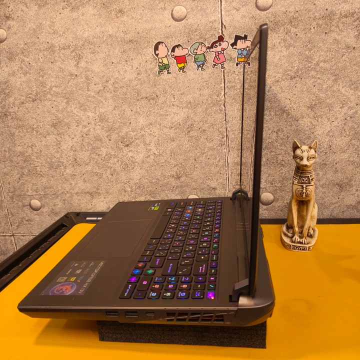 MSI Vector GP68HX 16吋電競筆電(i9-13950HX/滿血版RTX4080-12G/32G/1T SSD/13VH-088TW)