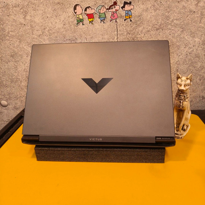 HP Victus 15.6吋電競筆電(i7-13700H/RTX4050-6G/16GB/512GB/15-fa1036TX)