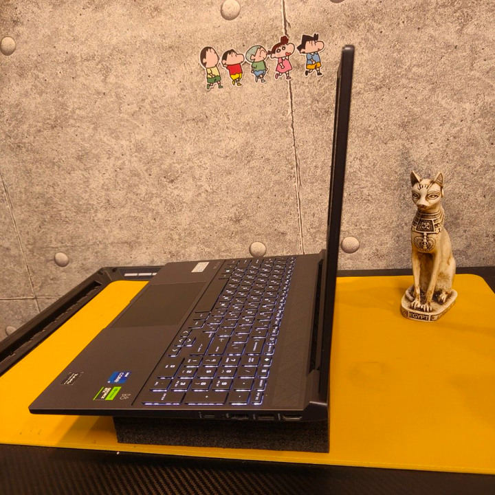 HP Victus 15.6吋電競筆電(i7-13700H/RTX4050-6G/16GB/512GB/15-fa1036TX)