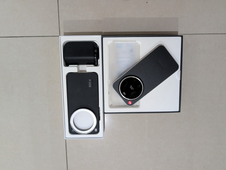 Leica Leitzphone powered by Xiaomi 16G+1TB 台灣公司貨