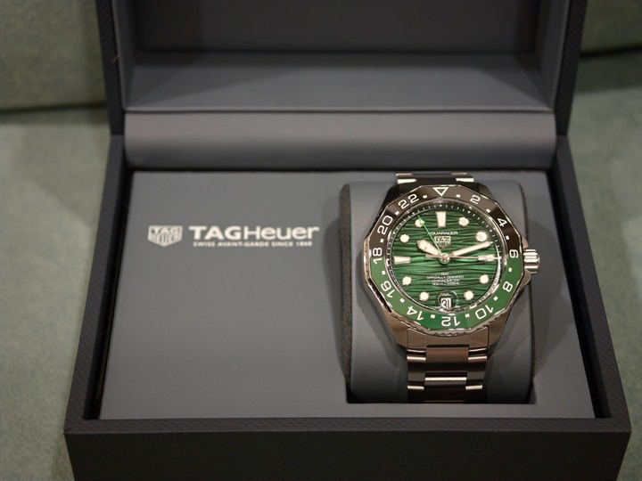 豪雅 Tag Heuer Aquaracer GMT 黑綠圈