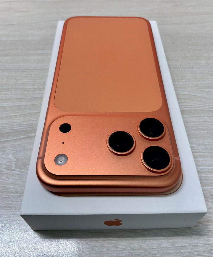 Apple iphone 17Promax 256G保固中 官網貨 健康度98%