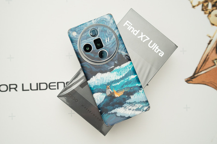 OPPO FIND X7 Ultra 16G / 256G 大漠銀月色 陸版