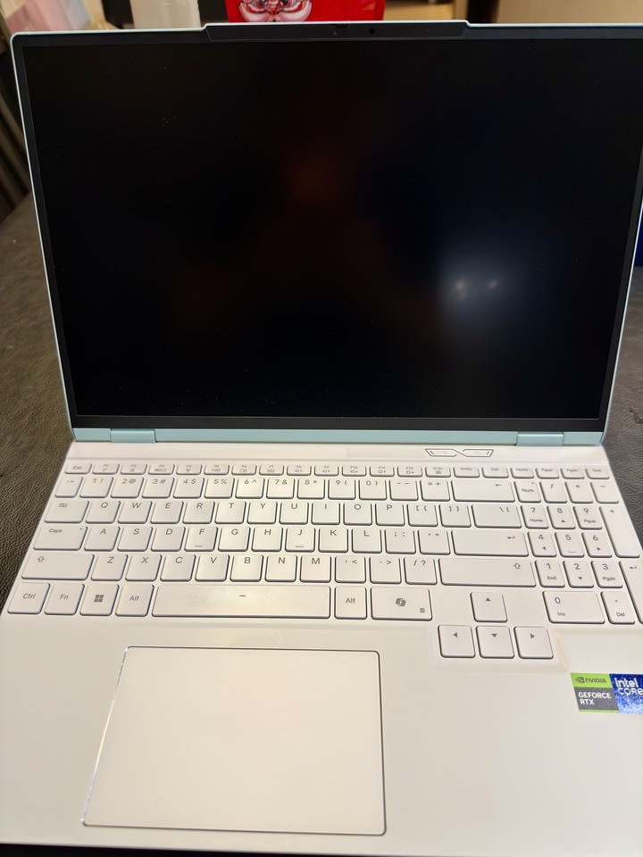 機械革命耀世 15 Pro 冰紋青 - 32G DDR5 RAM + Ultra 7 255H + Nvidia 5060