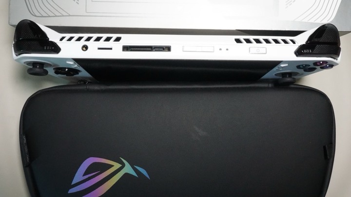 華碩 Asus ROG Ally 16g / 512g 已過保