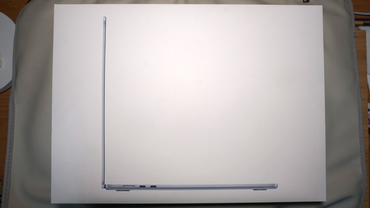 蘋果 Apple MacBook Air 15吋 M4 16g/256g 天藍色 全新未拆 附購買憑證