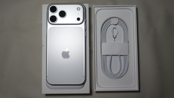 蘋果 Apple iPhone 17 Pro Max 512g 銀色 近全新