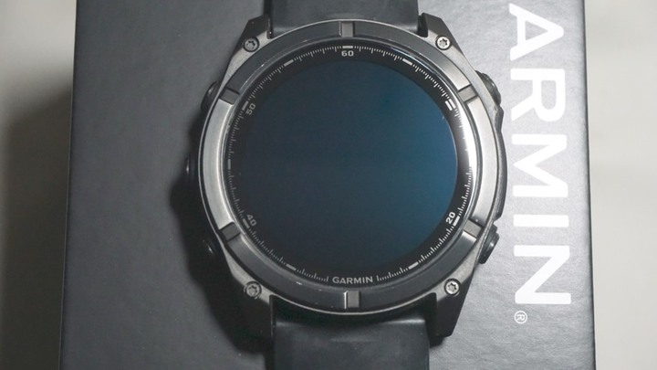 GARMIN Fenix 8 AMOLED 51mm 石墨灰 已過保