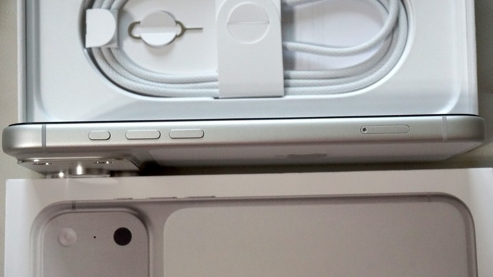 蘋果 Apple iPhone 17 Pro Max 512g 銀色 保固到2027年4月16日