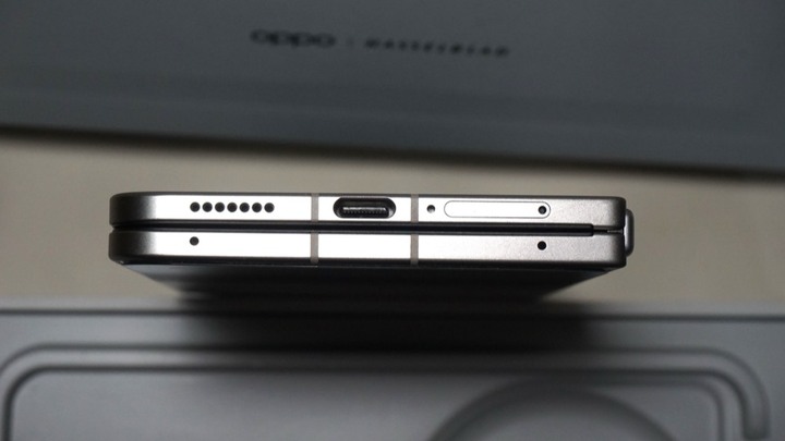 OPPO Find N6 16g/512g 台版 無界鈦 原廠2年保+螢幕意外險 暫不議價