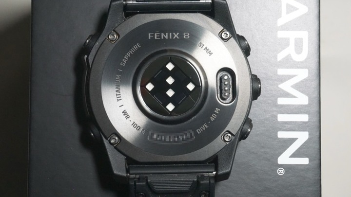 GARMIN Fenix 8 AMOLED 51mm 石墨灰 已過保