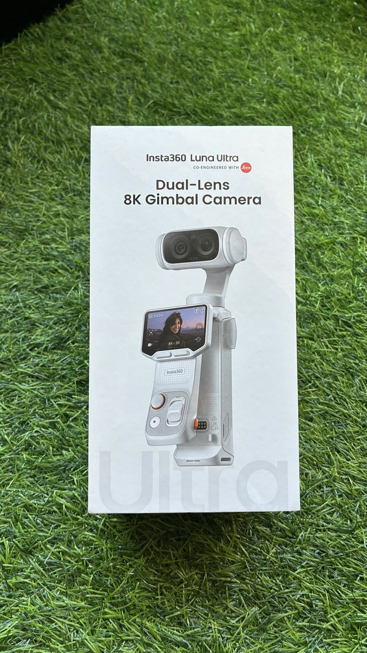 Insta360 Luna Ultra 雲台相機