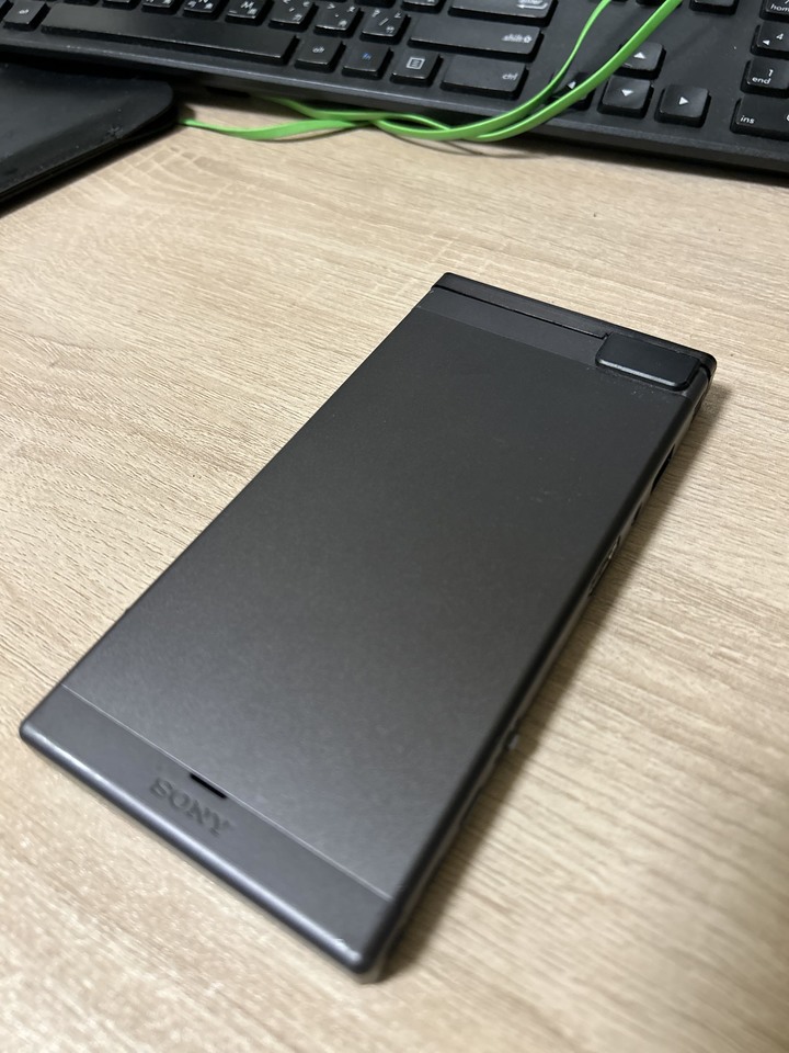 SONY隨身鐳射投影機