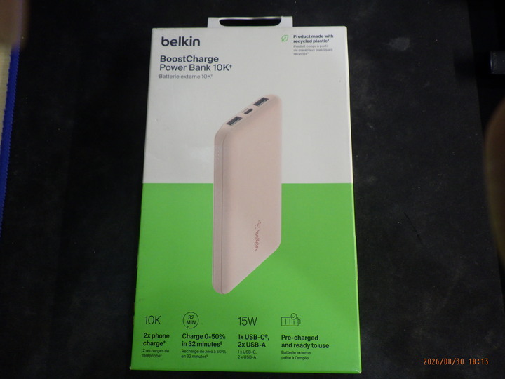 全新belkin 與二手日本橋公司行動電源DB06合售