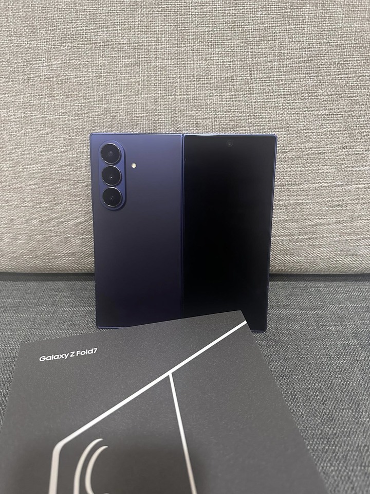 Samsung Galaxy Z Fold 7 512G 2年保固 FOLD7