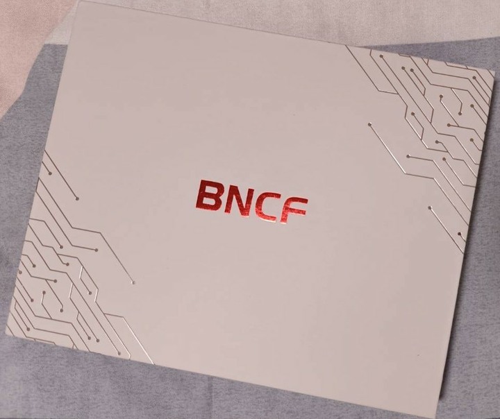 BNCF Bpad mini ultra 4G通話平板(8+12G/256G)近全新