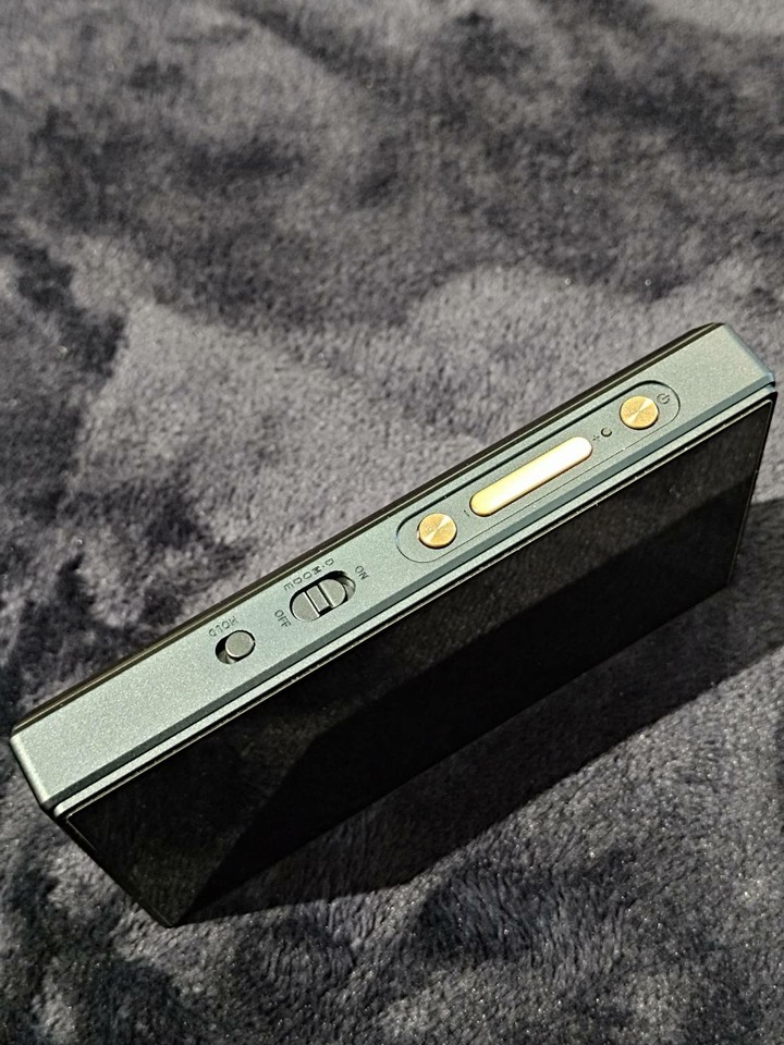 Fiio M21 音樂播放器