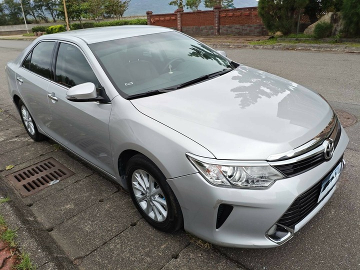 2018 Toyota 個人自售Camry MK7.5豪華版