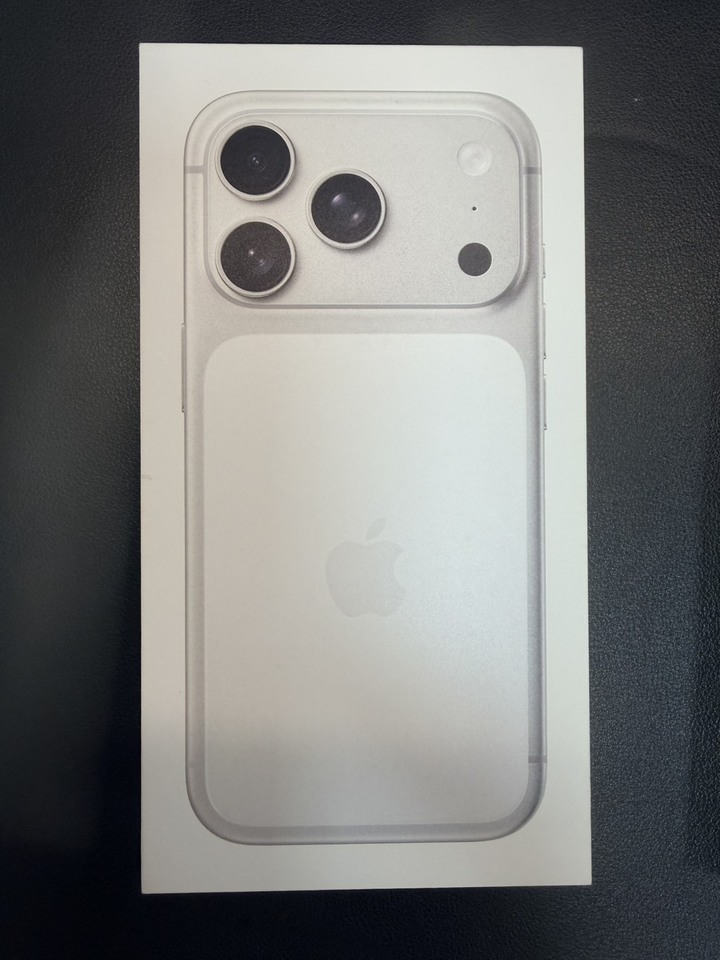 【全新未拆】Apple iPhone 17 Pro 256GB 銀色｜中華電信續約購入｜附發票｜現貨
