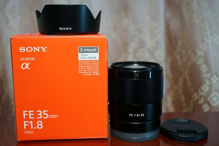 SONY FE 35mm F1.8 + SONY FE 55mm F1.8 ZA