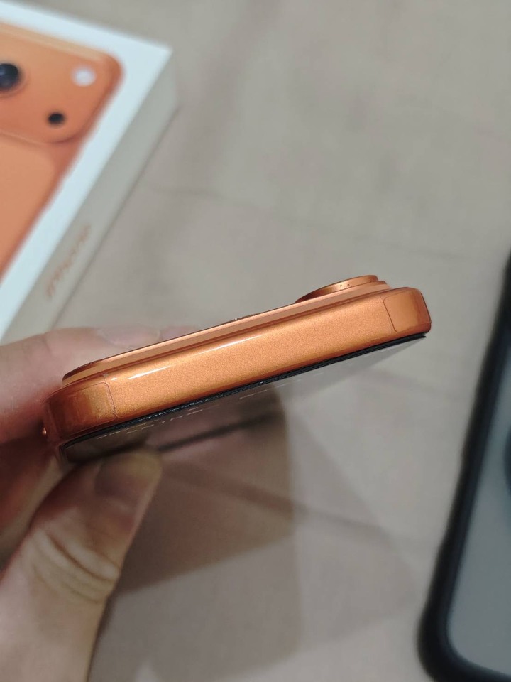 Iphone 17 pro 256 保固到明年8/11 電池100%