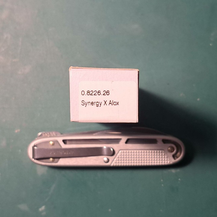 全新未使用 VICTORINOX Synergy X Alox 10用瑞士刀