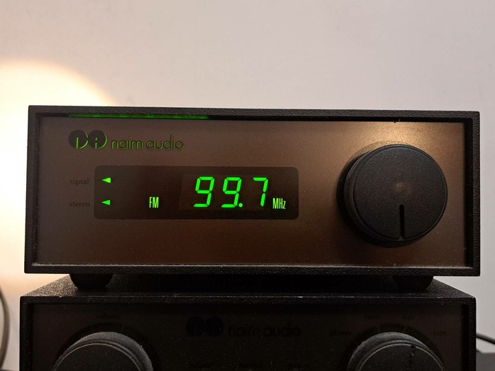 Naim NAT 02 FM 收音機